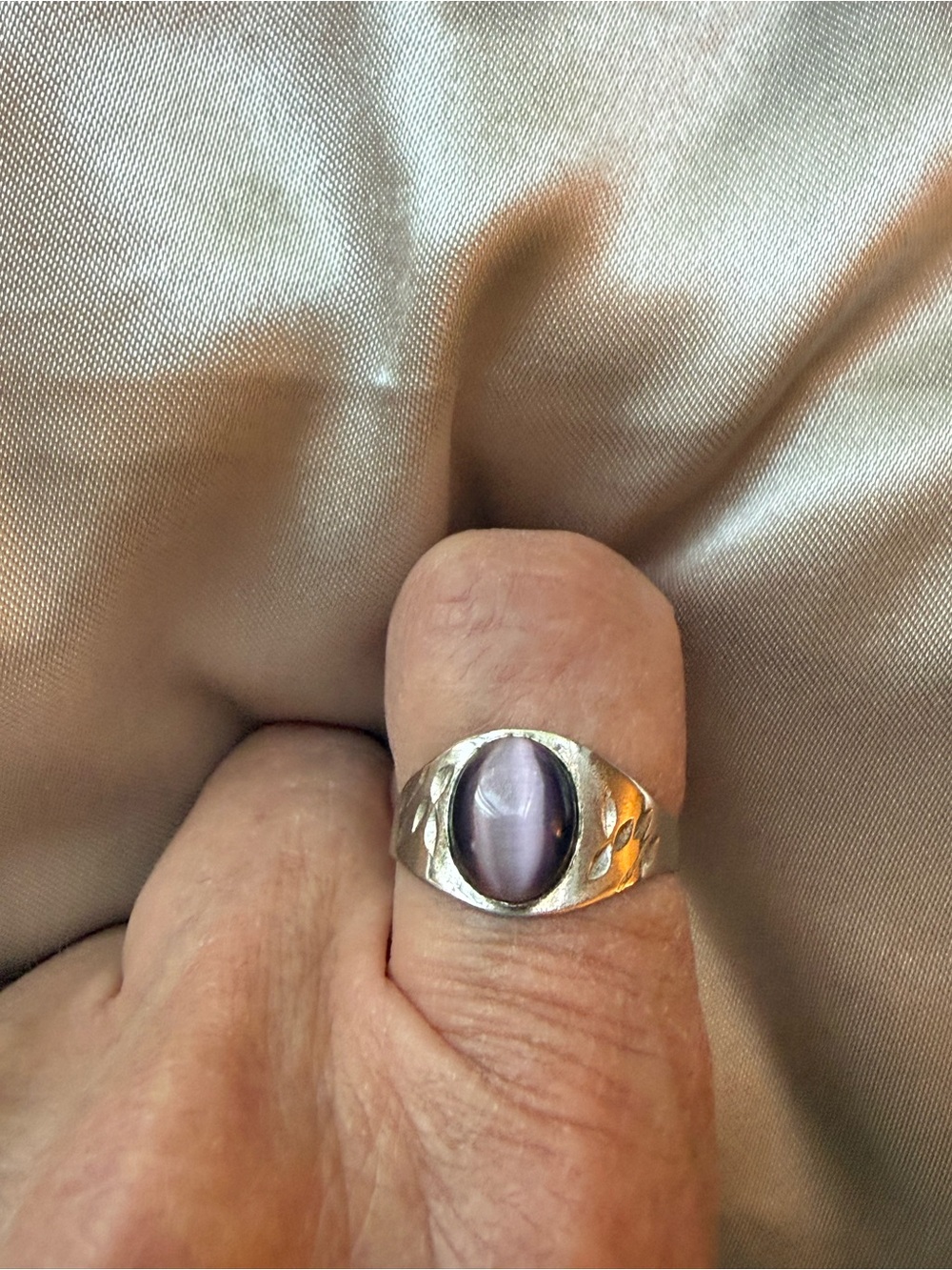 Silver Ring with Purple Cat's Eye Stone - Women's Jewelry